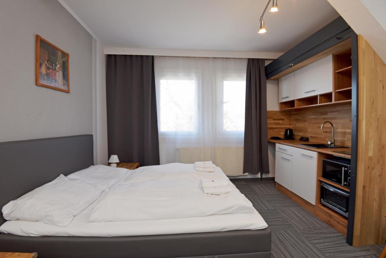 Hotel Zum Gruendle Oberhof  Bagian luar foto