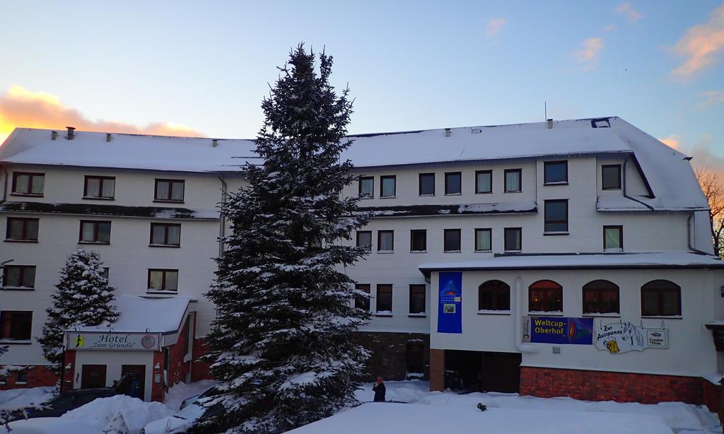 Hotel Zum Gruendle Oberhof  Bagian luar foto