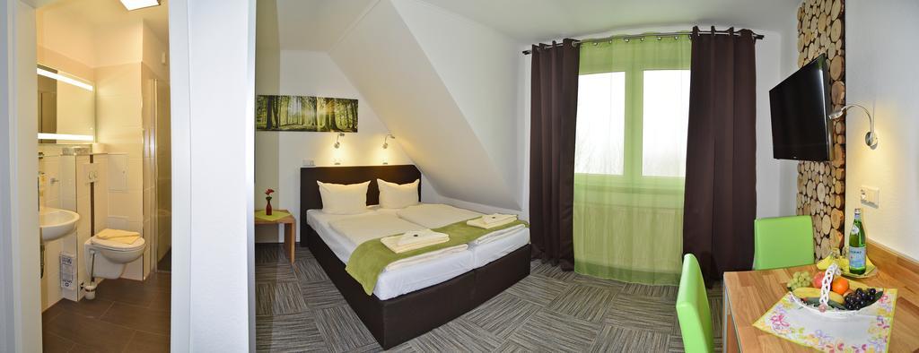 Hotel Zum Gruendle Oberhof  Bagian luar foto