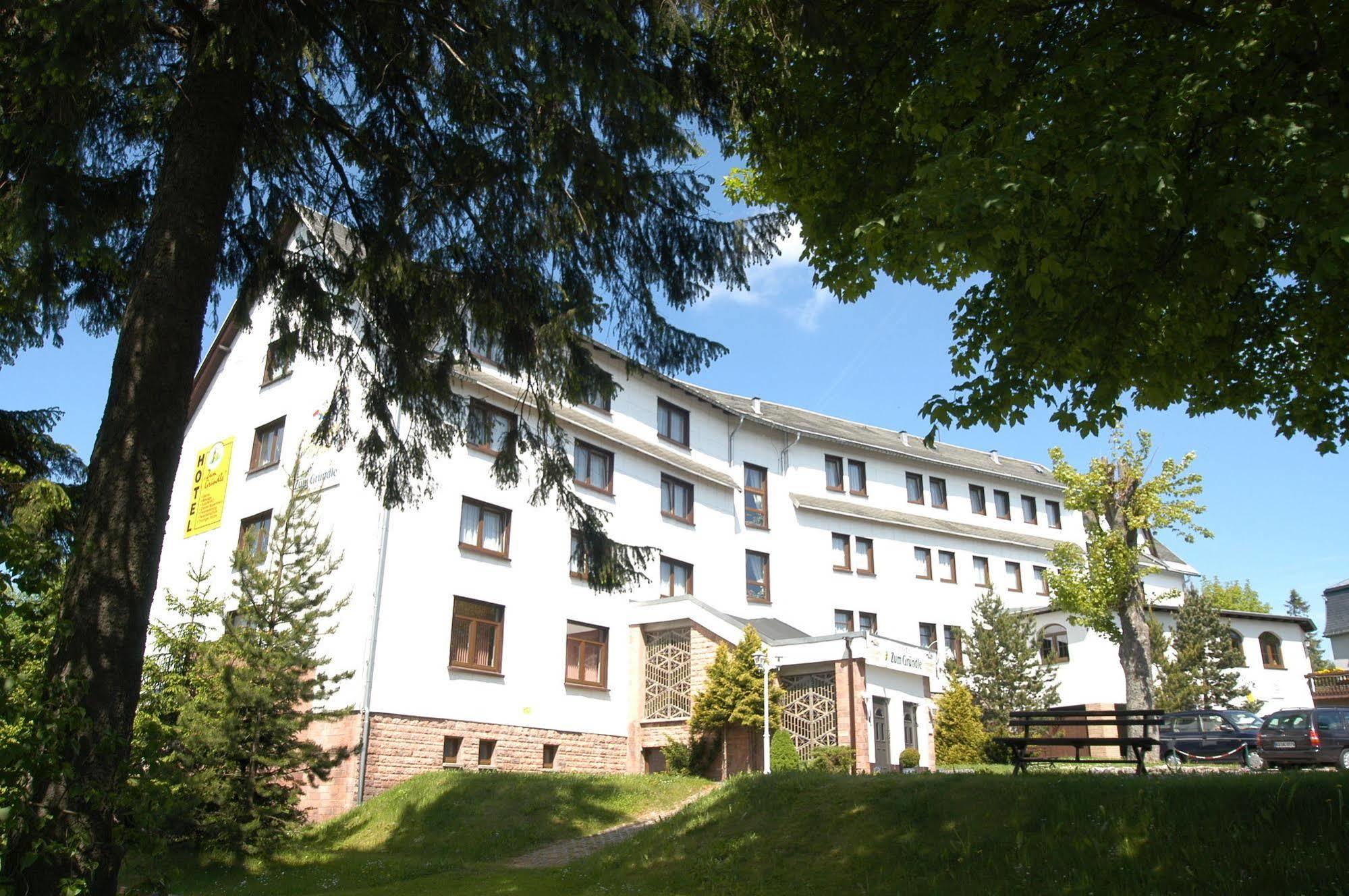 Hotel Zum Gruendle Oberhof  Bagian luar foto