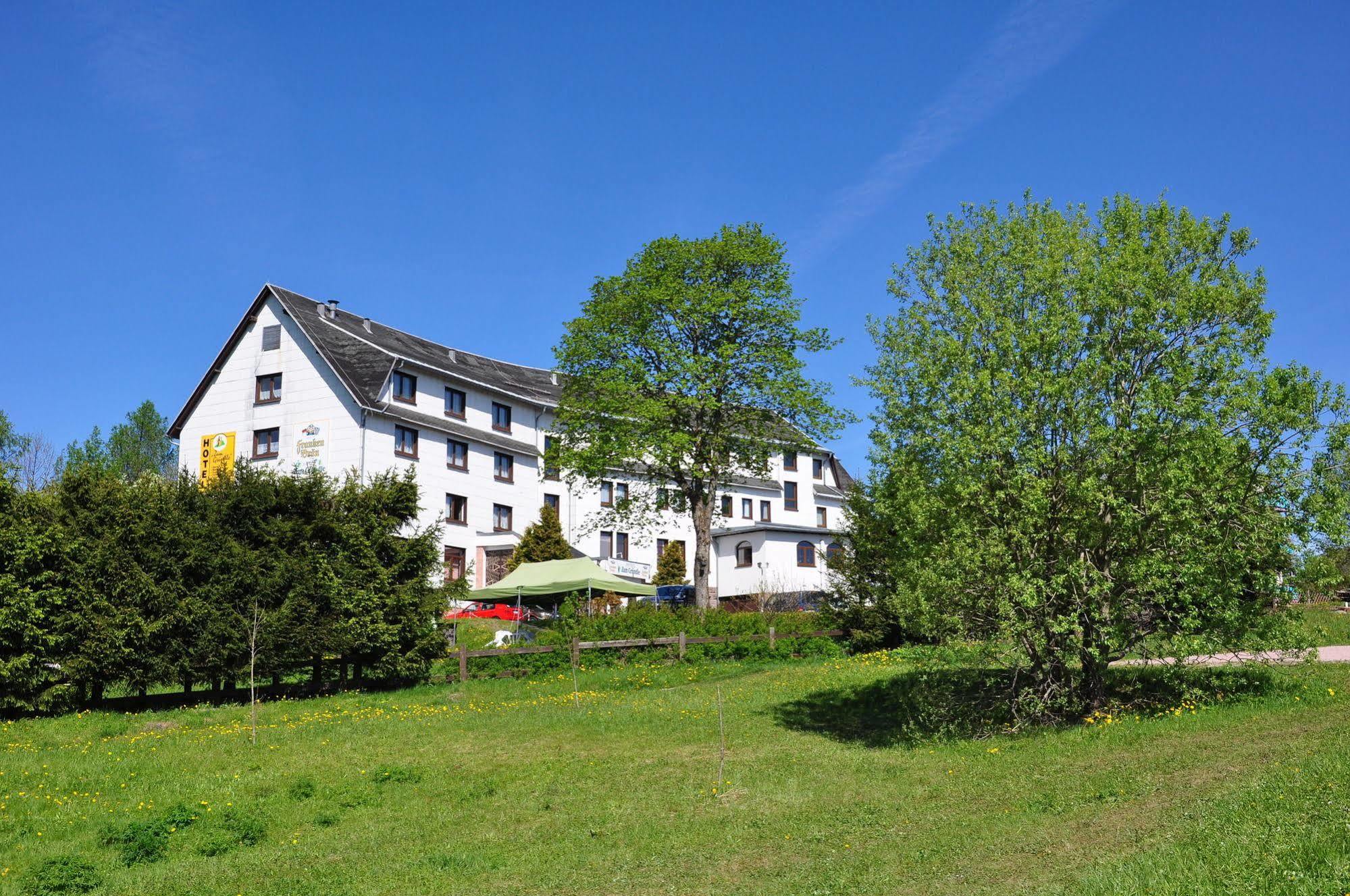 Hotel Zum Gruendle Oberhof  Bagian luar foto